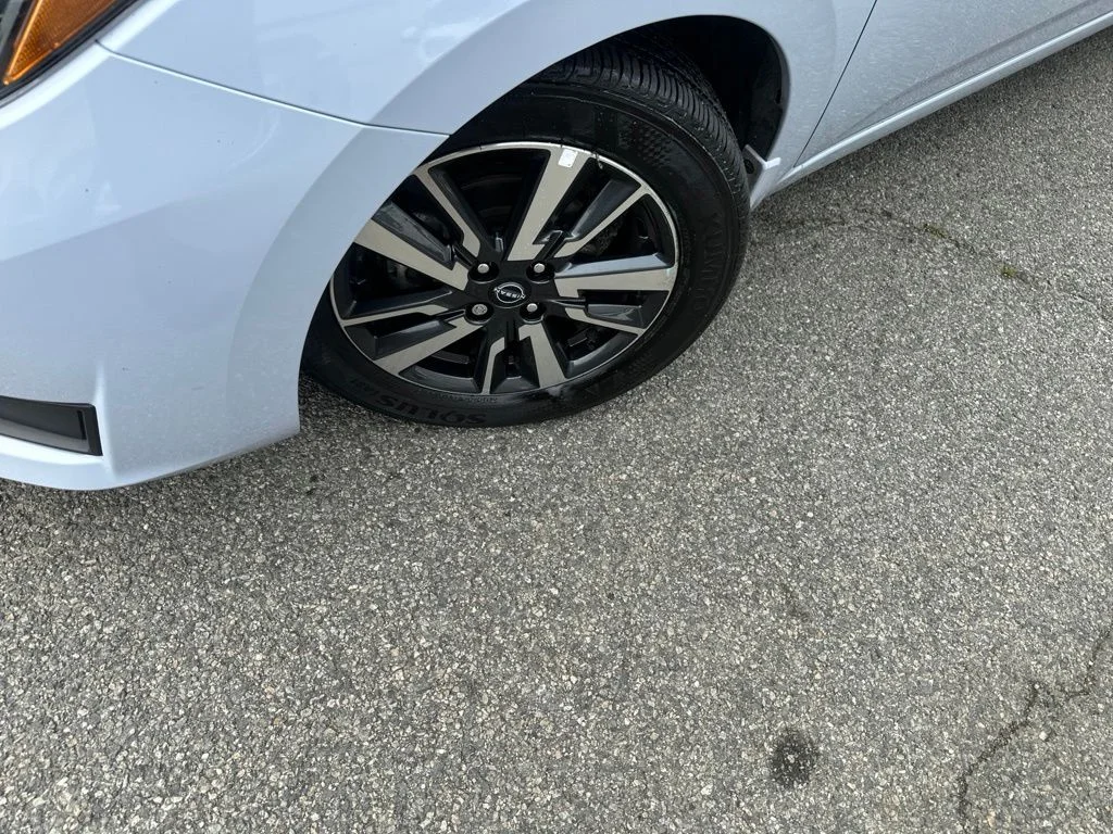 Used 2025 Gray Nissan 1.6 SV image 2