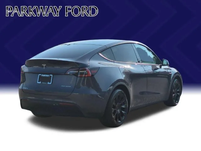 Used 2021 Gray Tesla Long Range image 5
