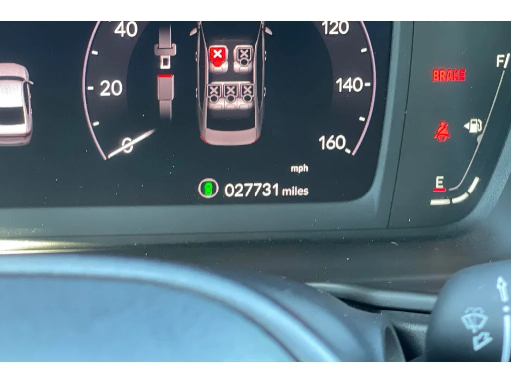 Used 2024 Meteorite Gray Metallic Honda LX image 36
