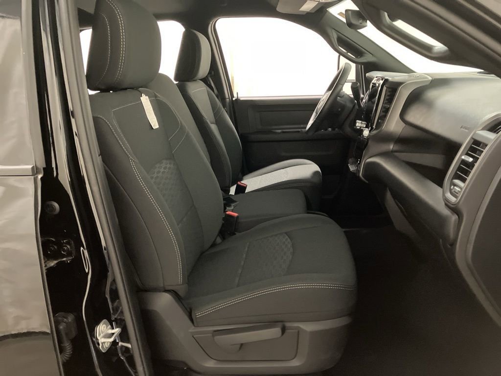 2025 RAM 2500 Tradesman - Photo 15