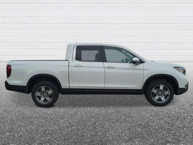 New 2026 Platinum White Pearl Honda RTL image 7