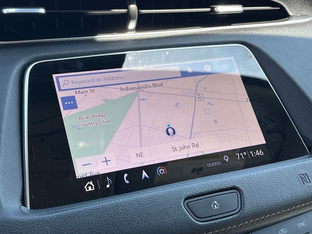 Used 2019 Silver Cadillac Premium Luxury image 39