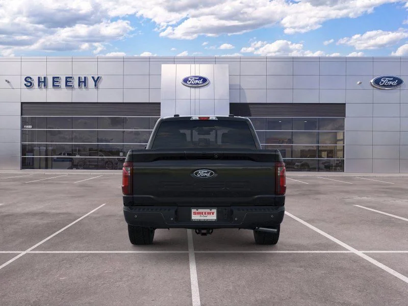 New 2026 Agate Black Metallic Ford XLT image 7