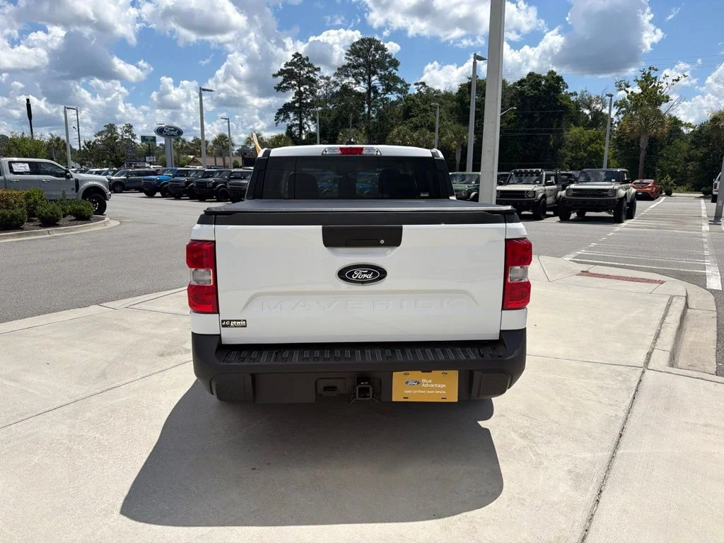 Certified Used 2025 Oxford White Ford XL image 7