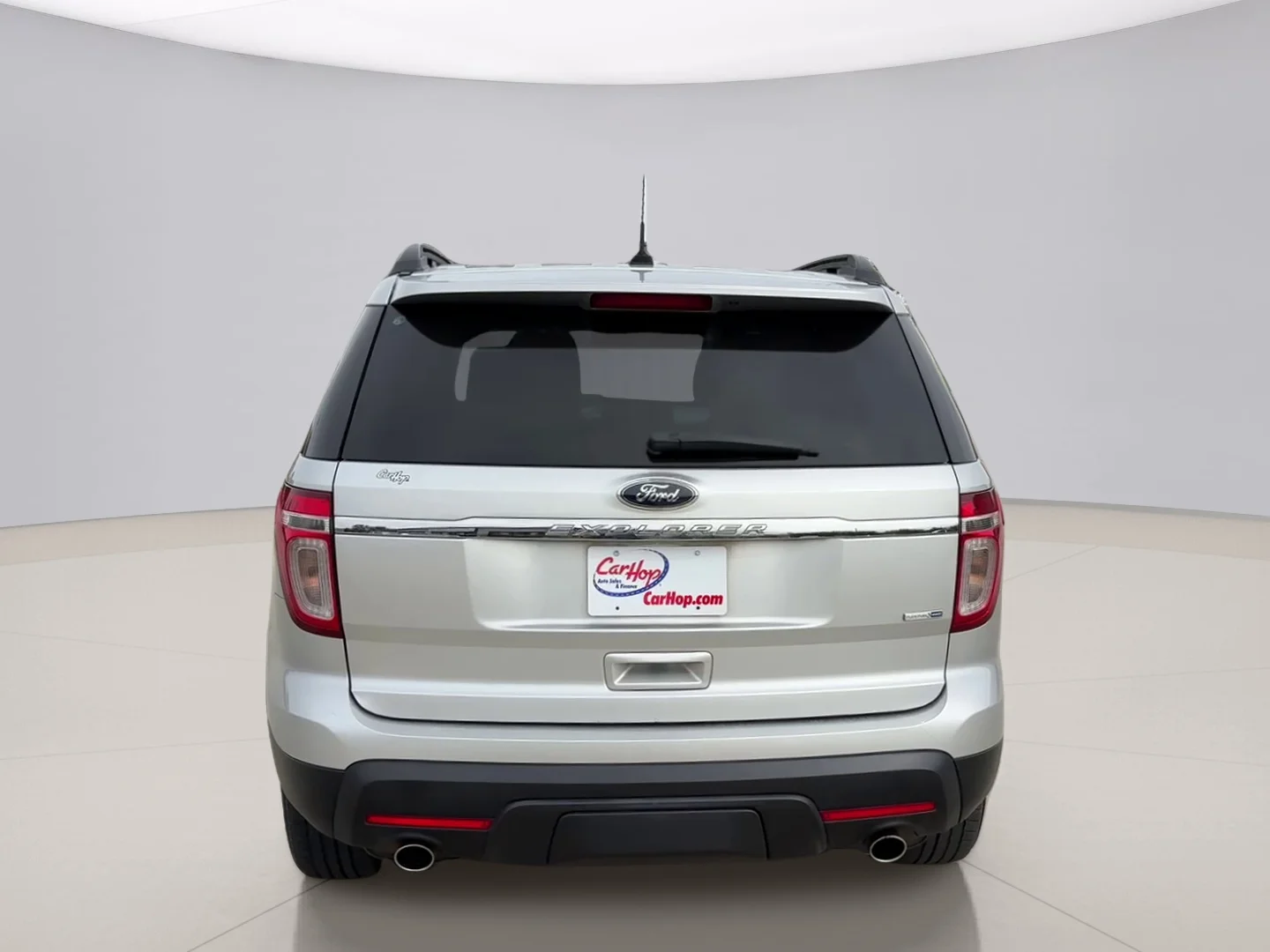 Used 2015 Silver Ford XLT image 4