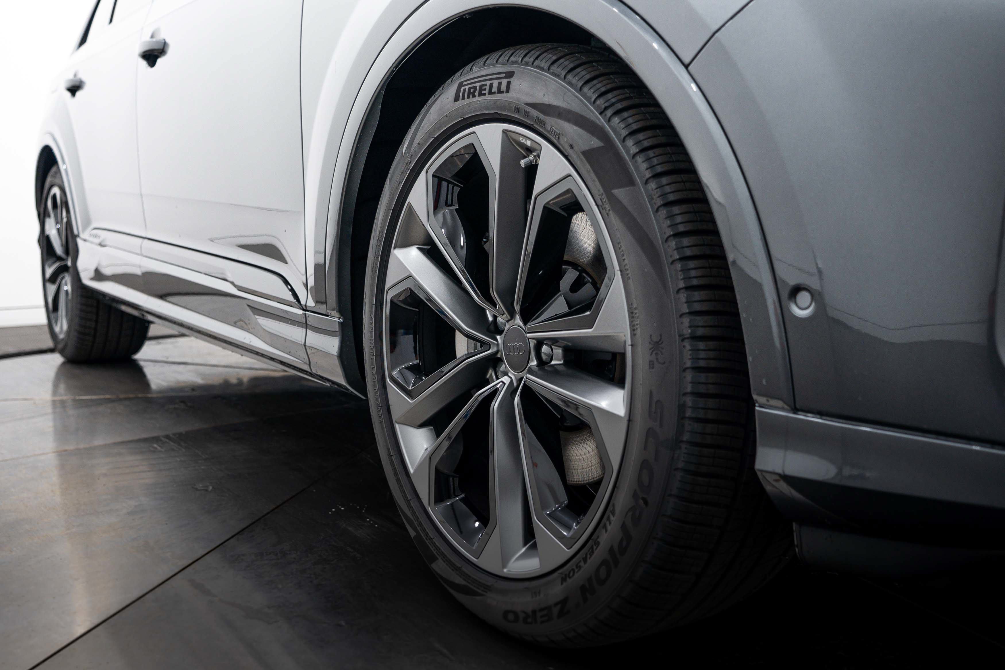 New 2026 Daytona Gray Audi S line Prestige image 23
