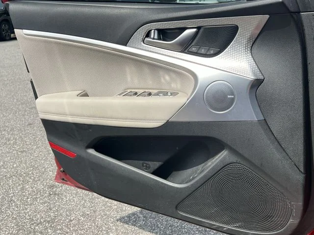 Used 2023 Red Genesis 3.3T image 35