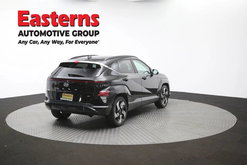 Used 2024 Black Hyundai Limited image 42