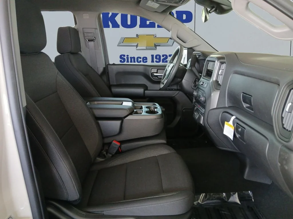 New 2026 White Sands Chevrolet Custom image 17
