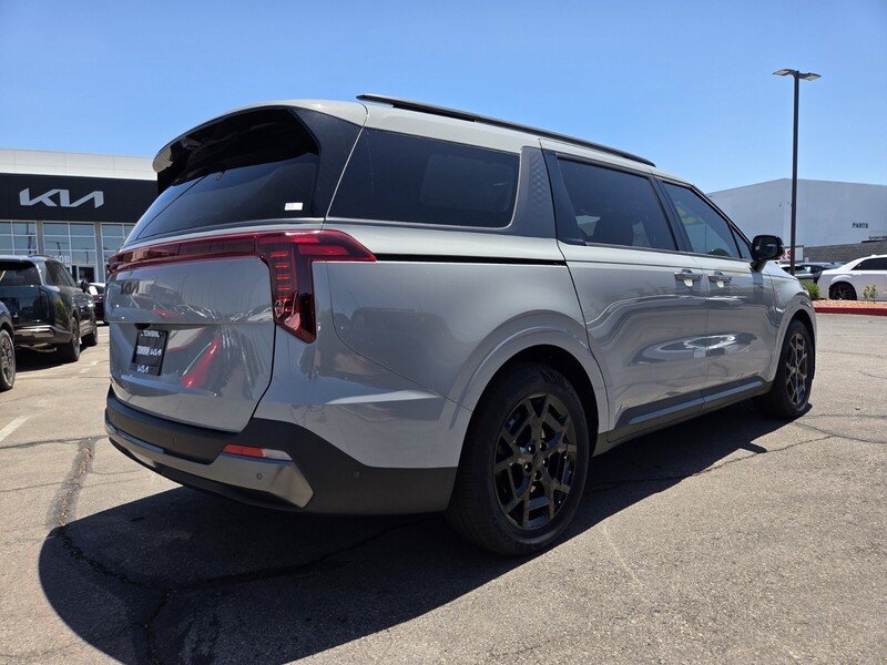 New 2025 White Kia SX Prestige image 3