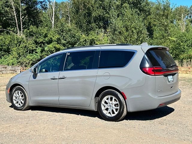 2022 Chrysler Pacifica Touring L - Photo 7