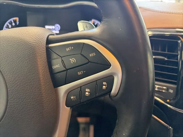 Used 2021 White Jeep Summit image 32