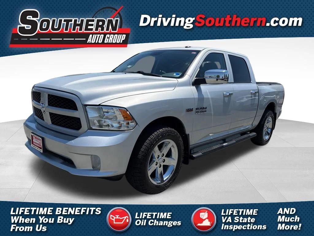 2018 RAM 1500 Express 4x4 Crew Cab 5'7's photo