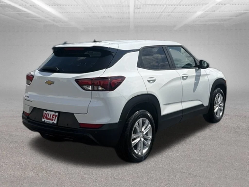 Certified Used 2021 Summit White Chevrolet LS image 12