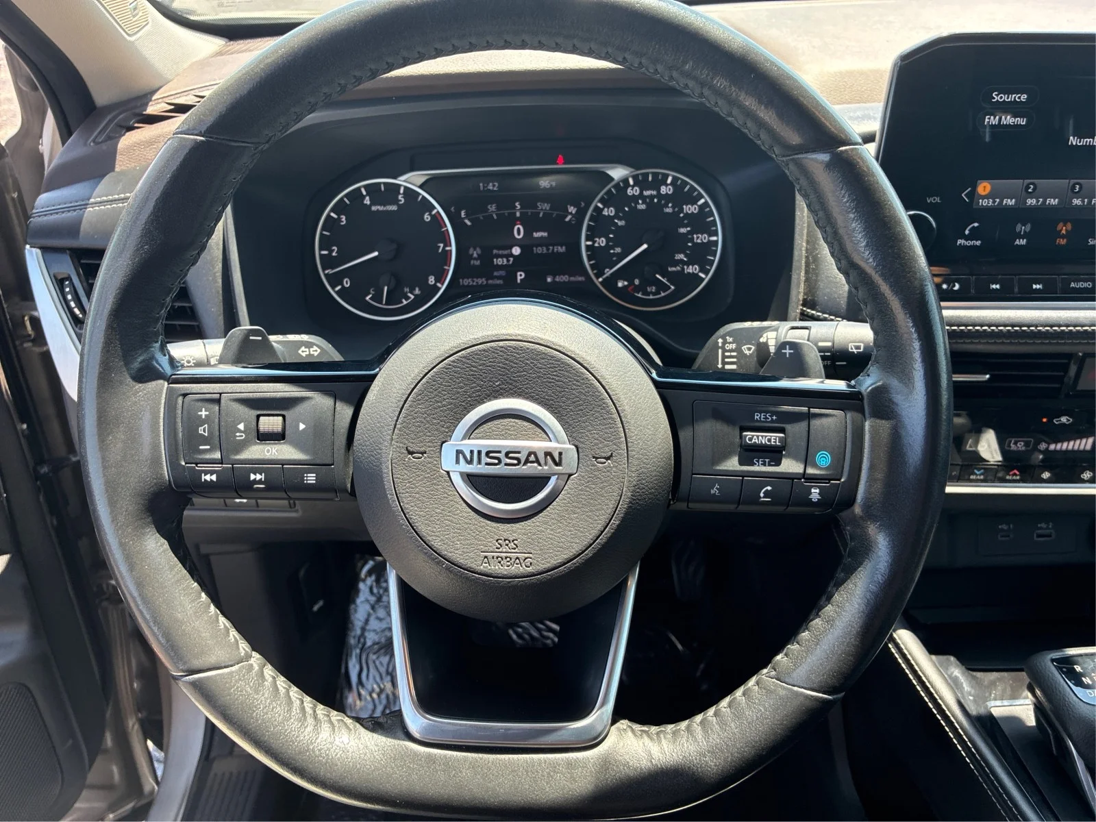 Used 2021 Brilliant Silver / Black Nissan SL image 16