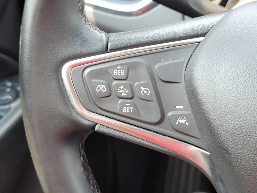 Used 2024 Mosaic Black Metallic Chevrolet LT image 27