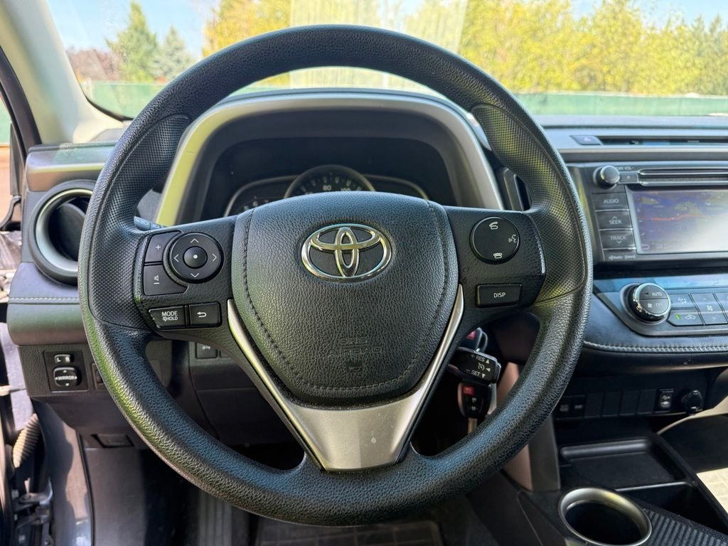 Used 2013 Shoreline Mist Toyota XLE image 9
