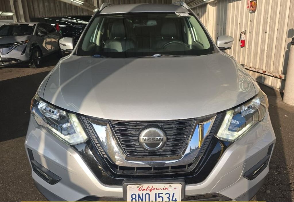 Used 2019 Nissan Rogue SL with VIN 5N1AT2MV2KC782036 for sale in Kansas City