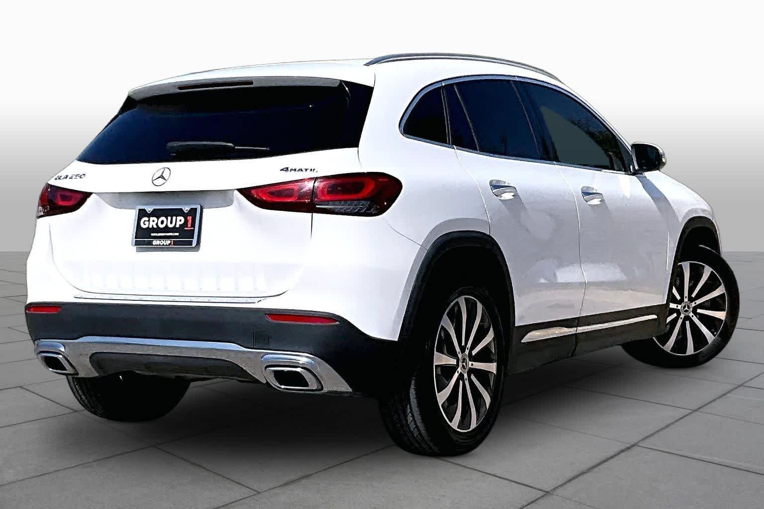 Used 2021 Polar White Mercedes-Benz GLA 250 image 13