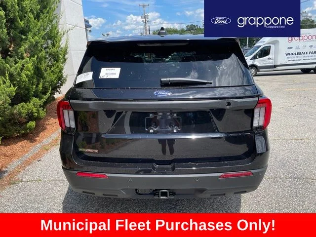 New 2026 AGATE BLACK Ford Base image 5