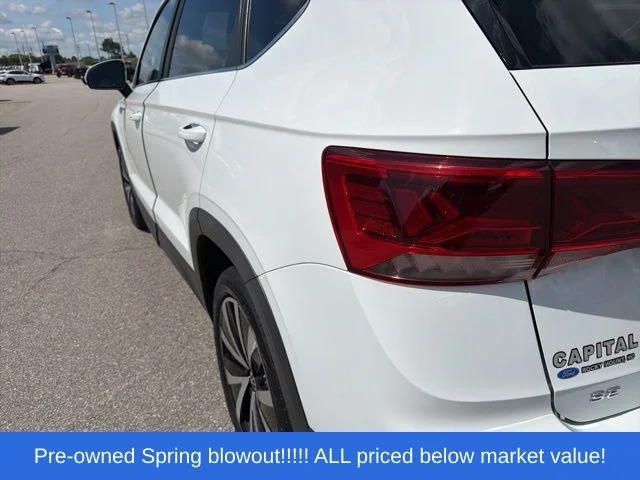 Used 2022 White Volkswagen 1.5T SE image 8