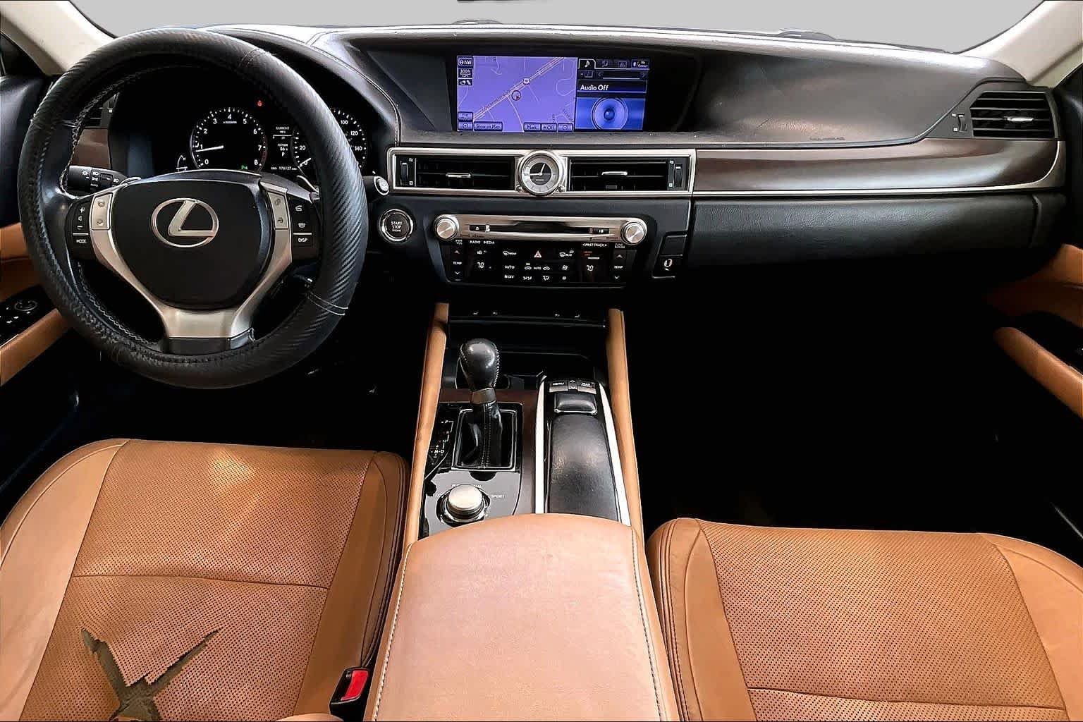 Used 2013 Liquid Platinum Lexus  image 15