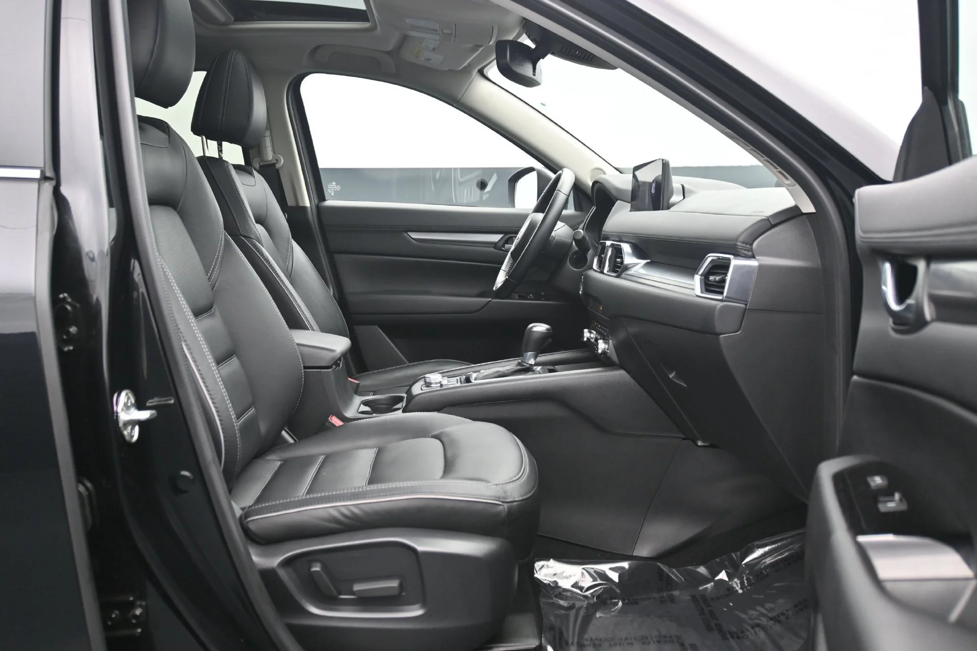 Used 2025 Jet Black Mica Mazda 2.5 S Preferred Package image 25