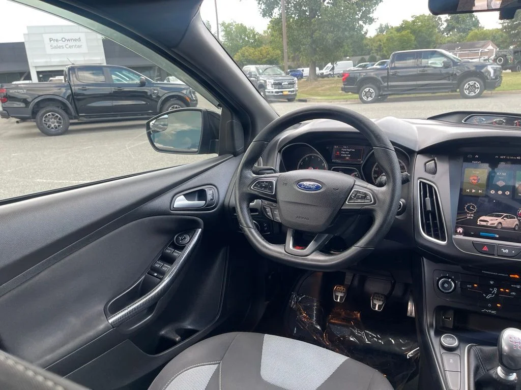 Used 2015 Black Ford ST image 8