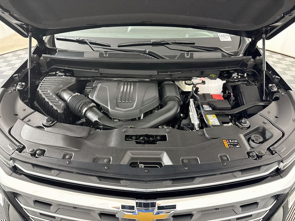 New 2026 Mosaic Black Metallic Chevrolet LT image 30