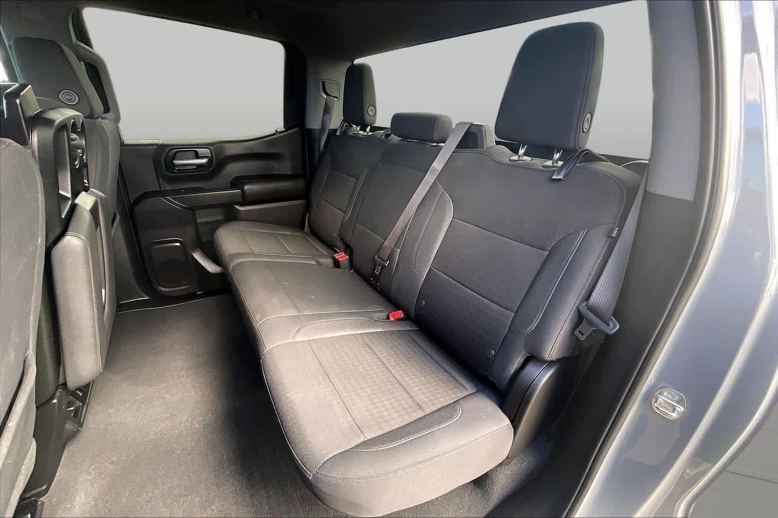Used 2024 Slate Gray Metallic Chevrolet Custom image 20