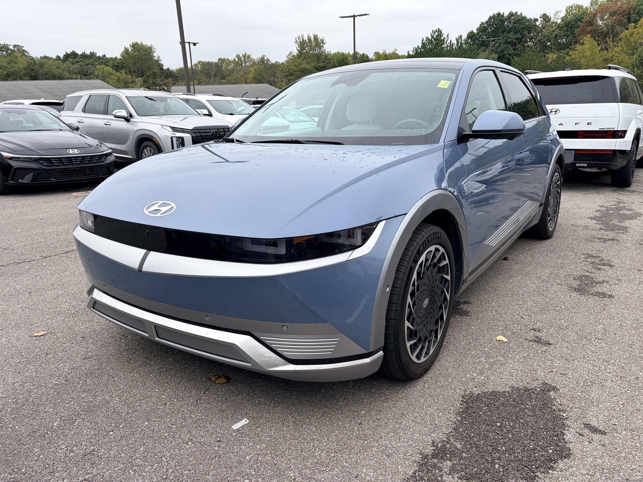 Certified Used 2024 Lucid Blue Hyundai Limited image 1