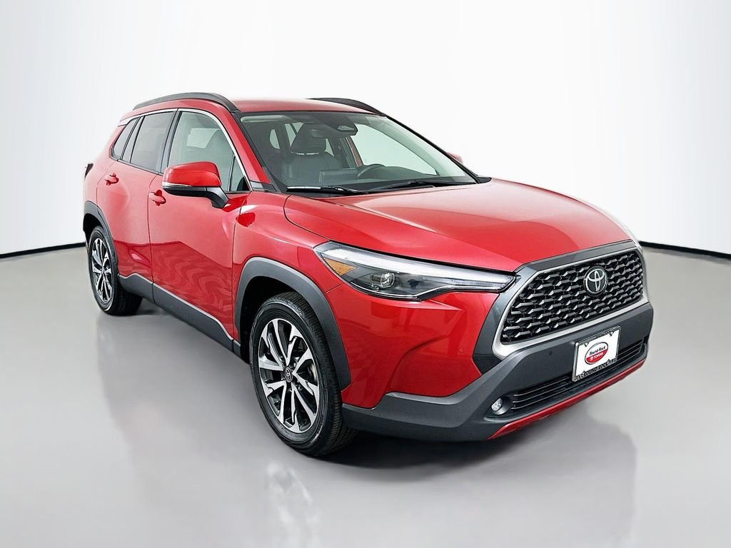 Used 2023 Red Toyota XLE image 3