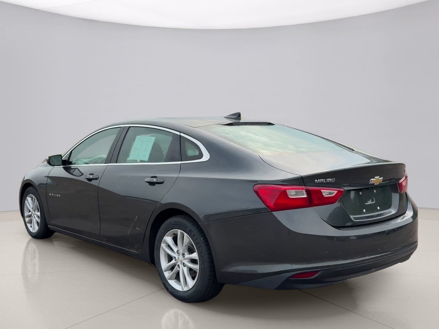 2018 Chevrolet Malibu 1LT - Photo 3