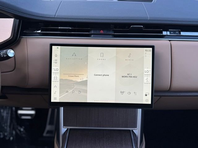 New 2026 Belgravia Green LAND ROVER SE image 28