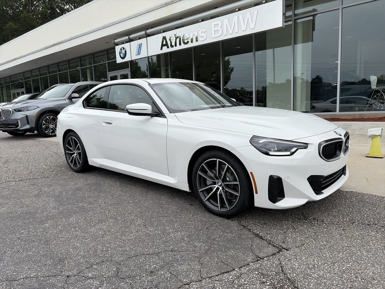 Used 2026 Alpine White BMW 230i xDrive image 2