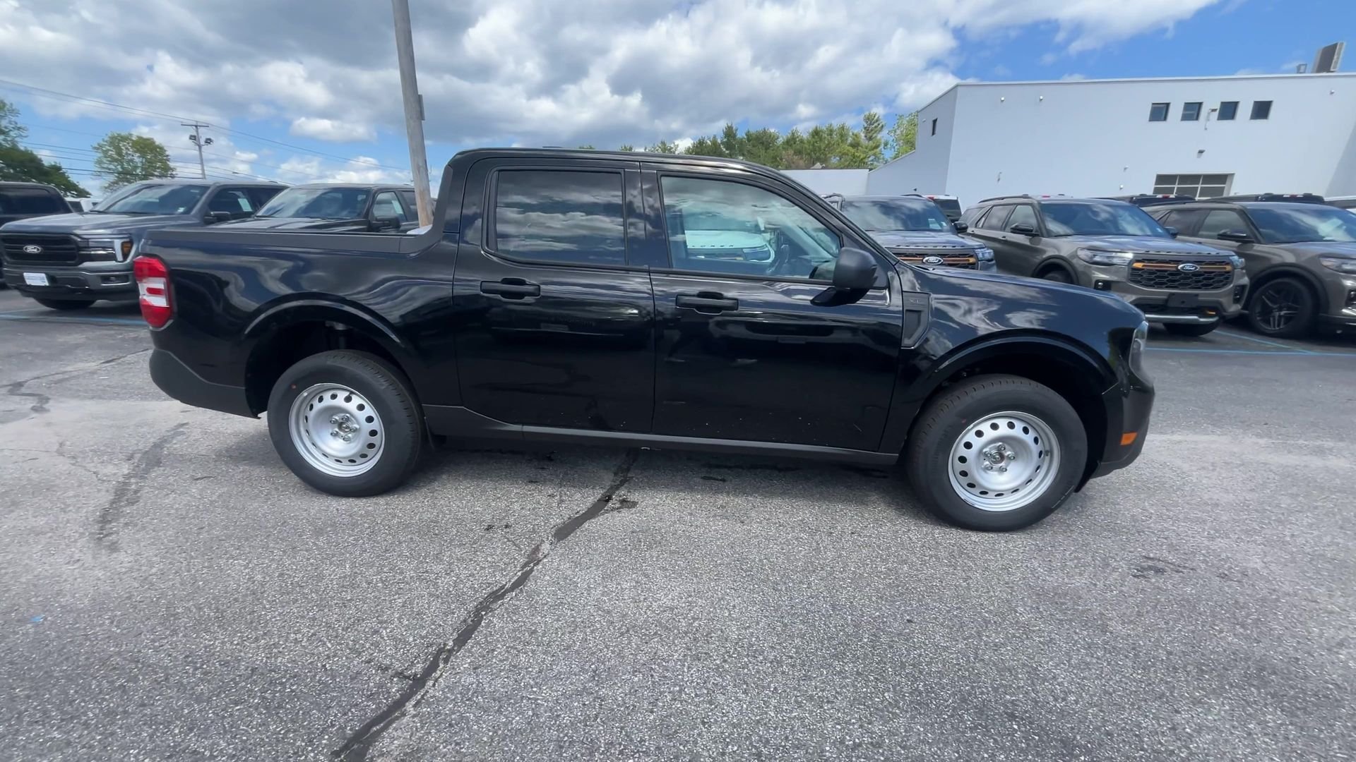 New 2026 Shadow Black Ford XL image 20