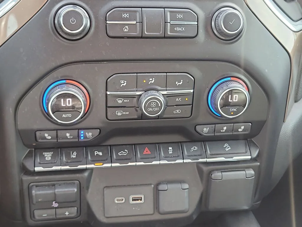 Certified Used 2020 Black Chevrolet High Country image 25