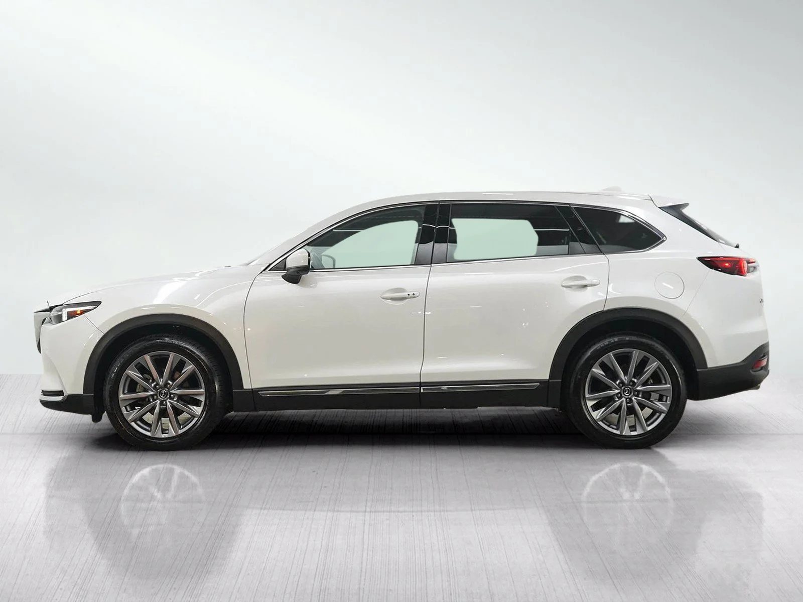 Used 2023 Mazda CX-9 Grand Touring with VIN JM3TCBDYXP0633977 for sale in Wayzata, Minnesota