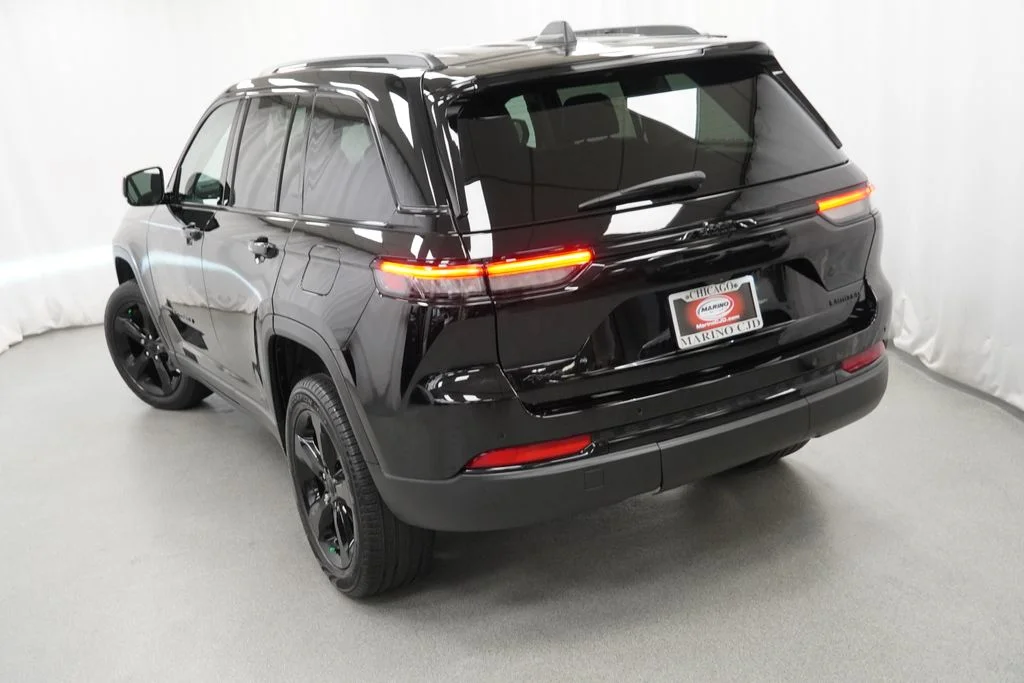 Used 2024 Black Jeep Limited image 12