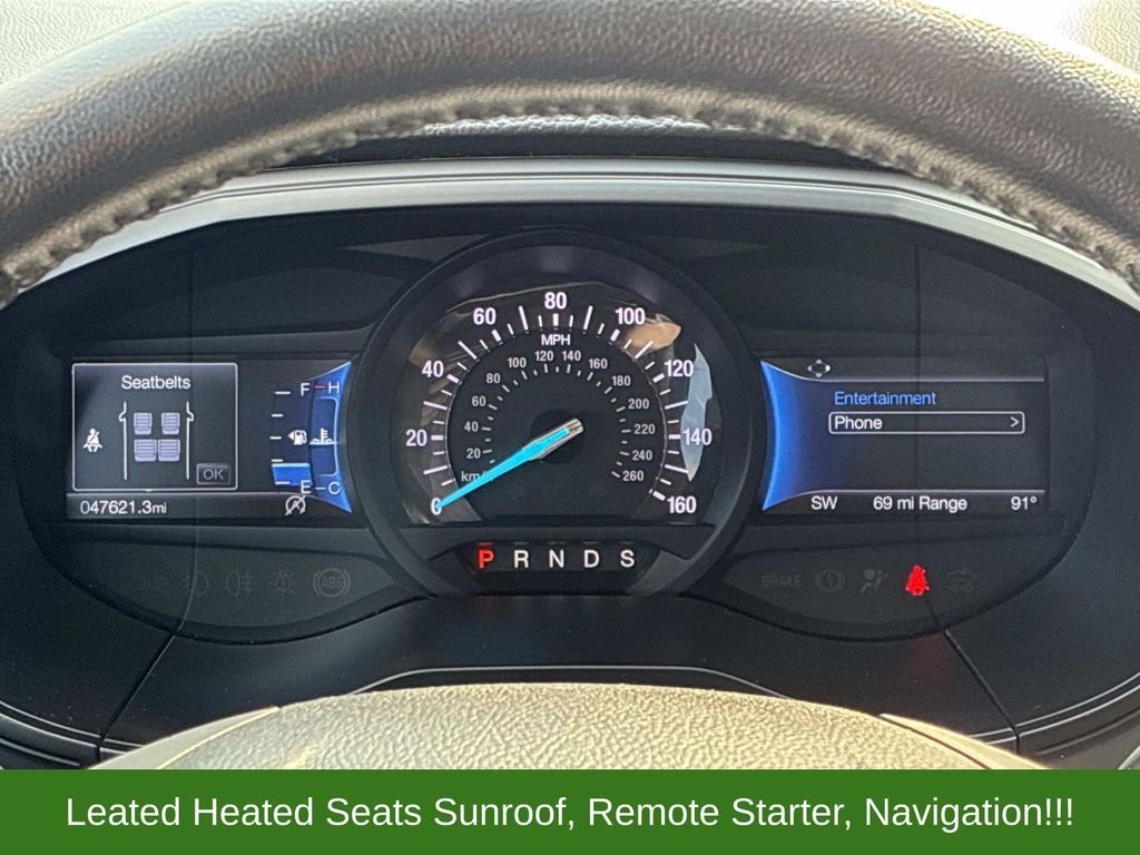 Used 2022 Silver Ford SEL image 29