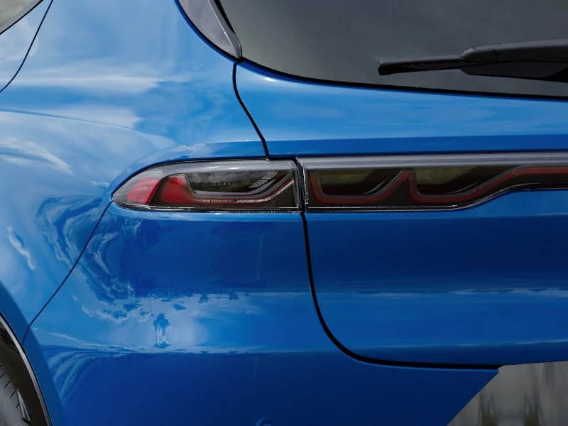 New 2025 Misano Blue Metallic Exterior Paint Alfa Romeo Base image 35