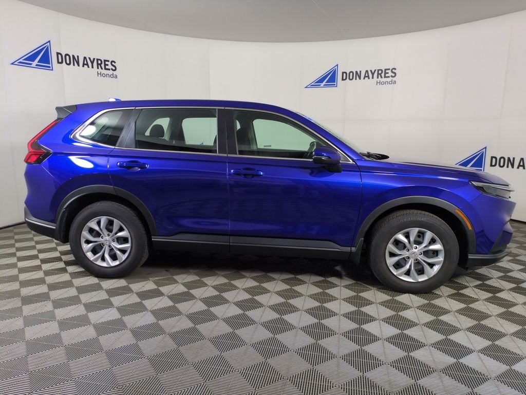 Used 2023  Honda LX image 6
