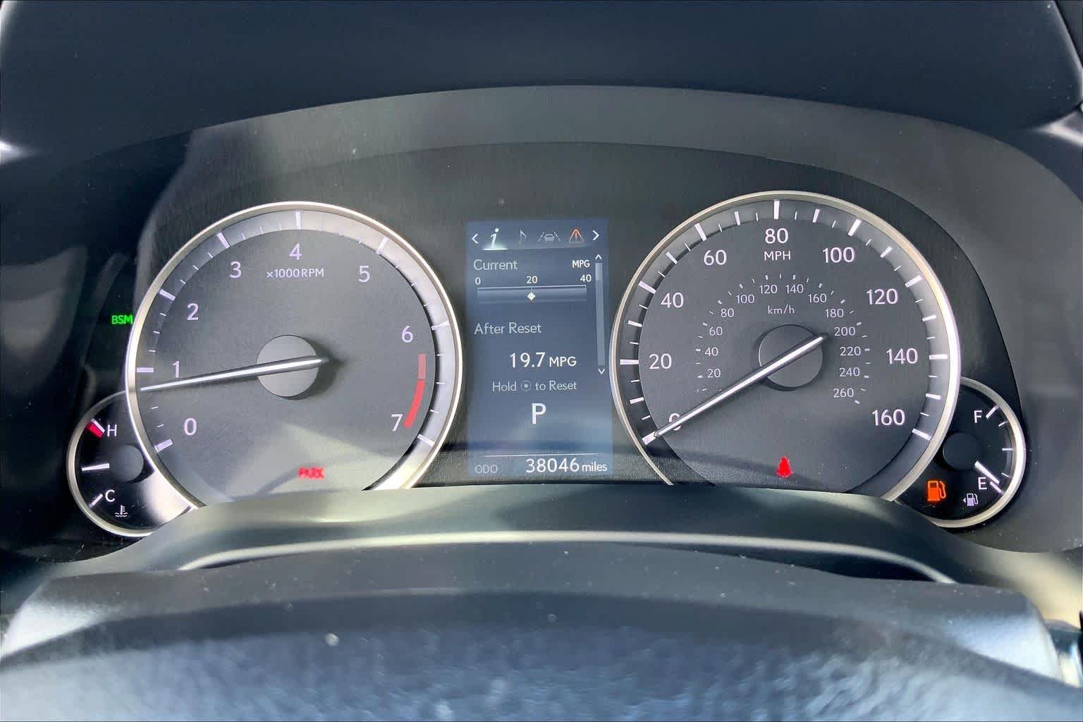 Used 2022 Atomic Silver Lexus  image 25