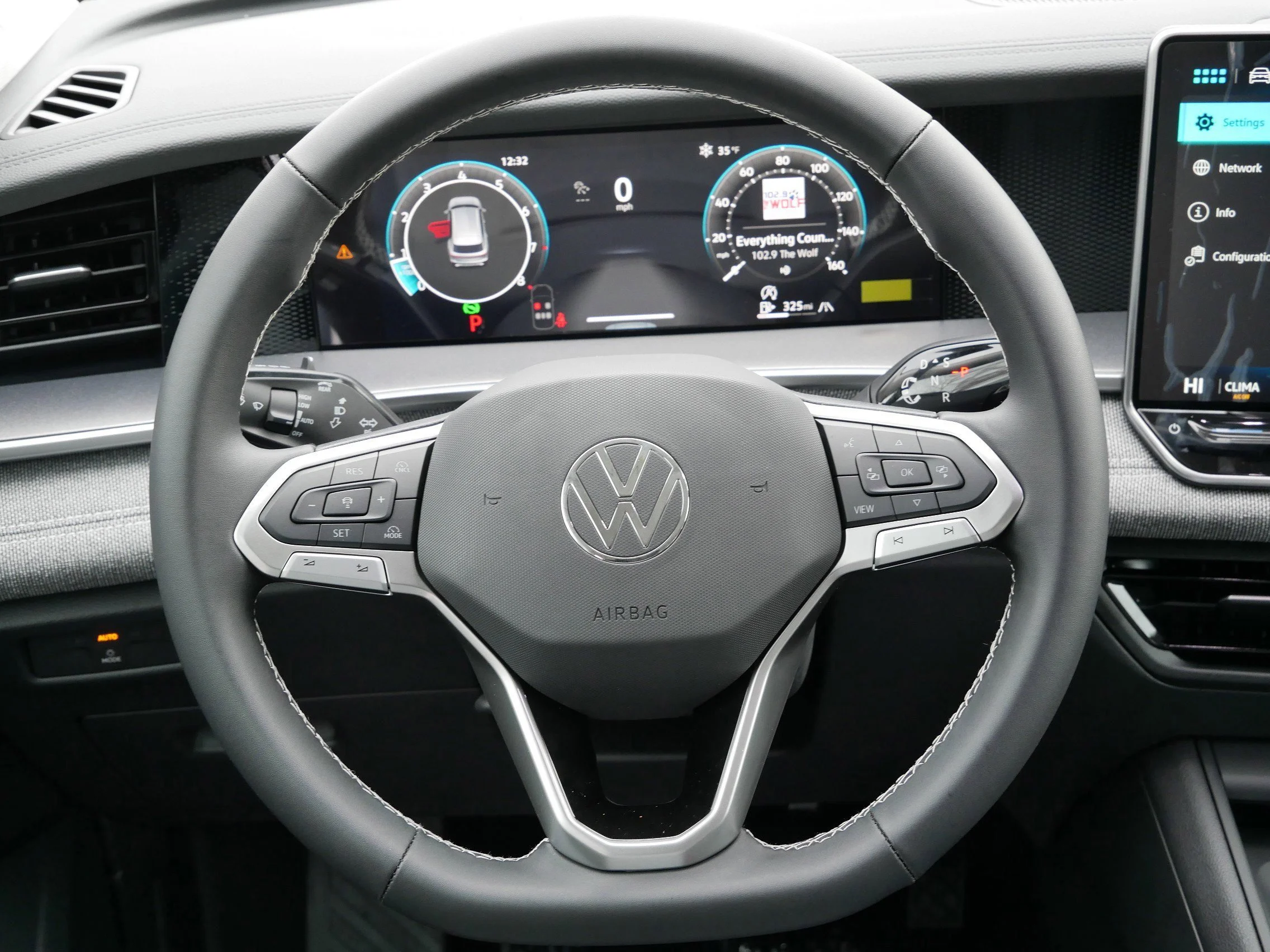 New 2026 Platinum Gray Metallic Volkswagen S image 11