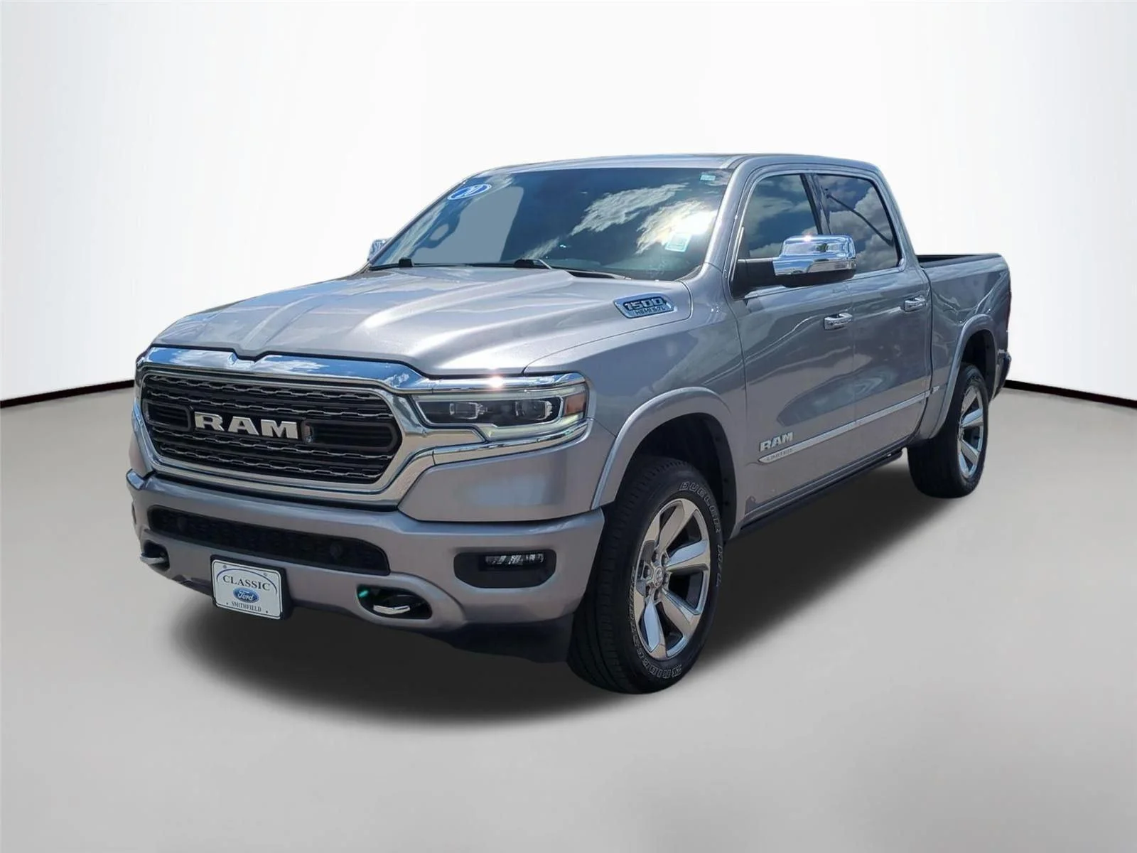 2020 RAM 1500 Limited 4x4 Crew Cab 5'7's photo