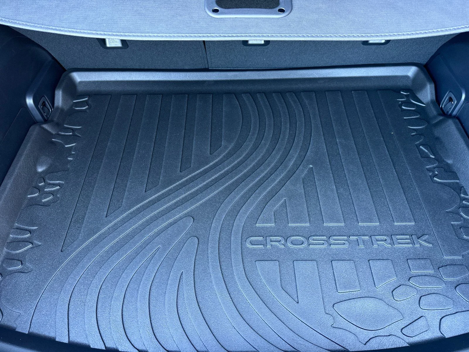 New 2026 MAGNETITE GRAY PEARL Subaru Premium image 18