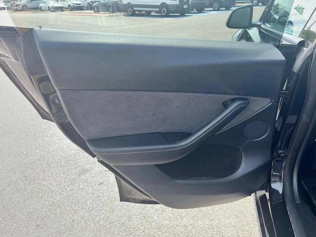 Used 2024 Black Tesla Long Range image 11