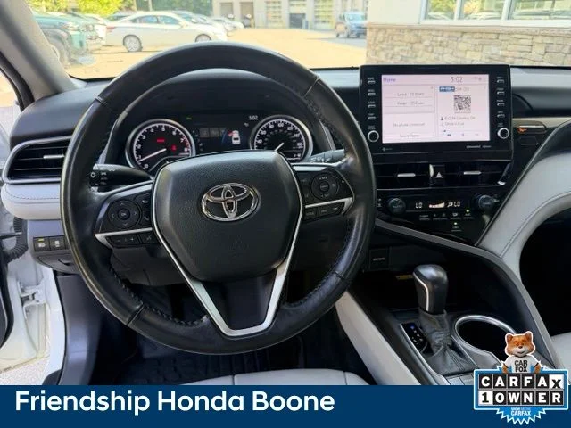 Used 2022 Beige Toyota XLE image 19