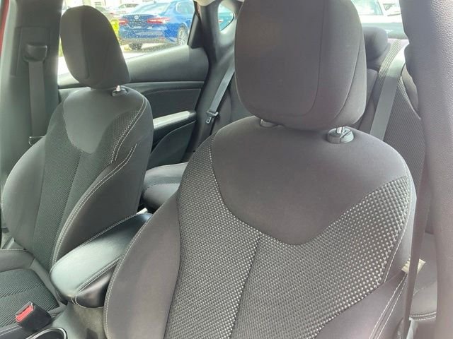 Used 2014 Red Dodge SXT image 16