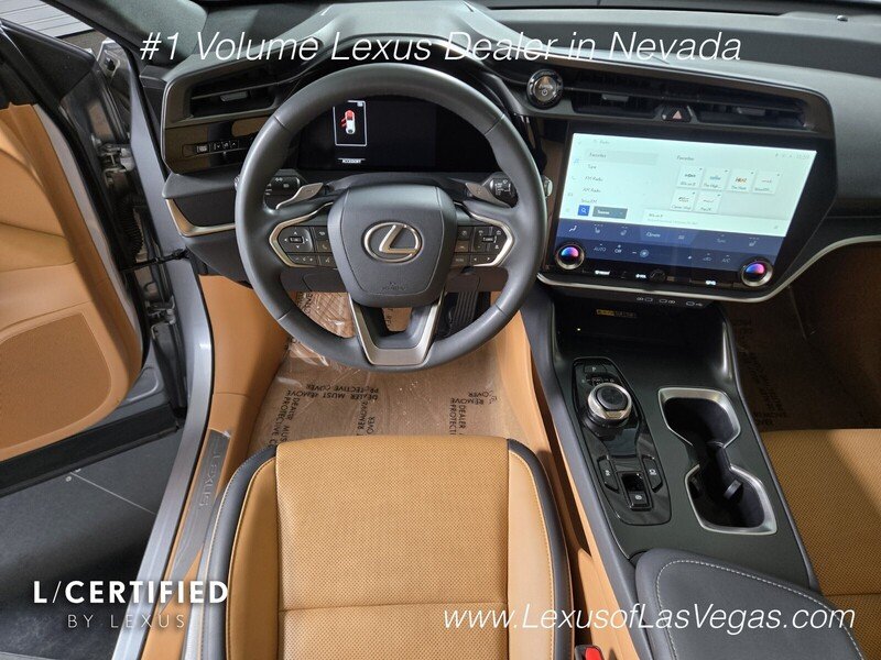 Certified Used 2024 Iridium Lexus PREMIUM image 16